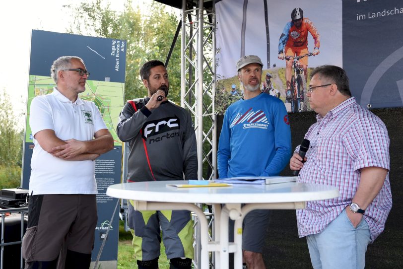 Eröffnung der Mountainbike-Strecken auf den Halden Hoheward und Hoppenbruch.