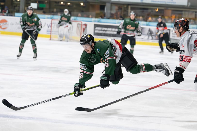 Marc Hofmann im Spiel gegen die Rostock Piranhas.
