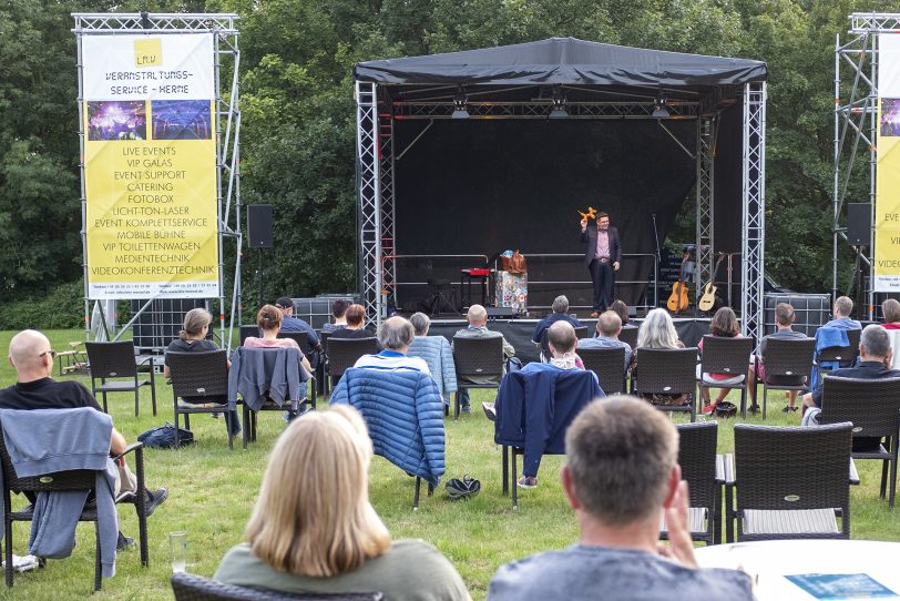 NachtSchnittchen beim Sommer Open-Air im Südpool an der Bergrstraße in Herne (NW), am Samstag (18.07.2020).