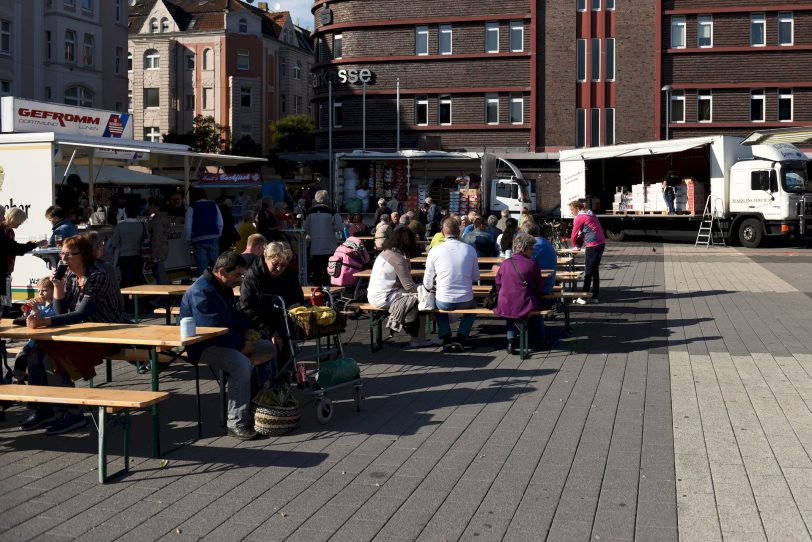 Die Gilde der Marktschreier auf dem Buschmannshof.