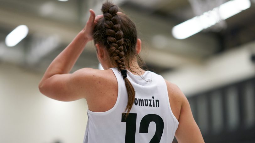 Die HTC-Damen gewinnen gegen die SNP BasCats USC Heidelberg am Sonntag (3.10.2021) mit 66:64. Im Bild Dragana Domuzin