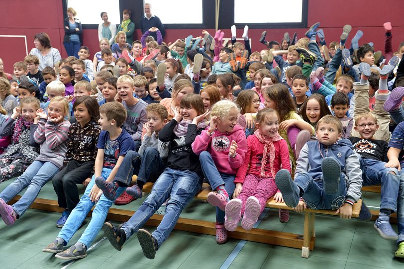Die Kinder während der Aufführung