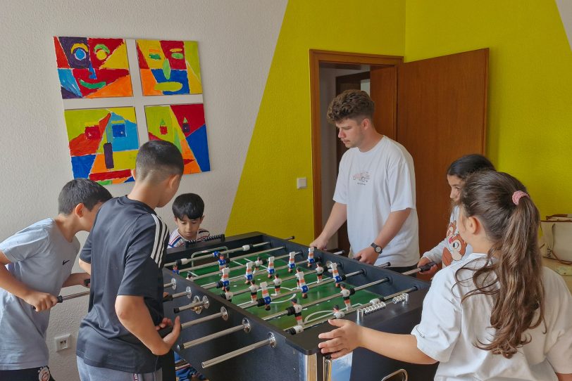 Fit in Deutsch – Lotus Bildungszentrum und GfS boten in der Einrichtung Die Arche dieses Projekt im Juli 2025 für Kinder an.