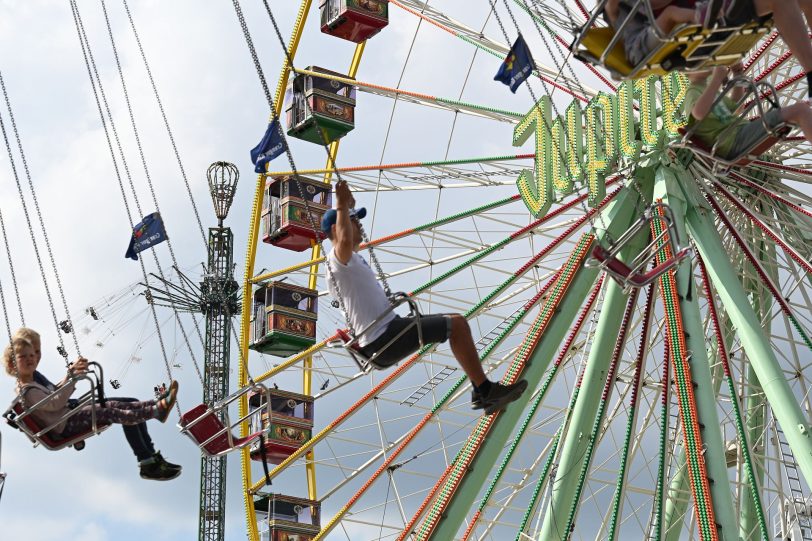 Kettenflieger oder Riesenrad? Man hat die Wahl.