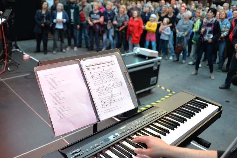Gemeinsam singen und fröhlich sein, dazu sind im August alle eingeladen die zur Gruppe 60+ gehören..