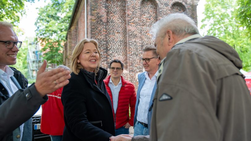 Die Bundesarbeitsministerin Bärbel Bas war der politische Stargast beim SPD-Familienfest am Sonntag (25.5.2025) im Park von Schloss Strünkede.