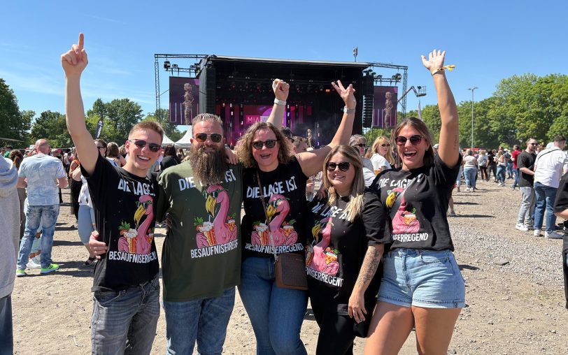 Gute Stimmung pur: Die Gruppe um (v.li.) Kevin, Engin, Tanja, Lisa und Lena feierte bei