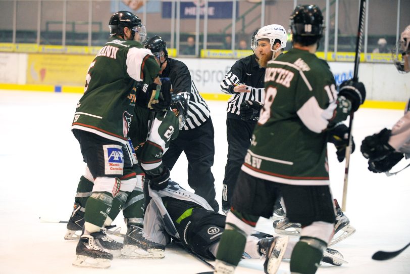 Herner EV – Icefighters Leipzig 4 : 3 (5.3.2017).