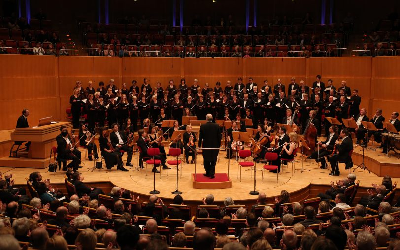 Das Sinfoniekonzert mit der Kammerphilharmonie Rhein-Erft steigt im Kulturzentrum.