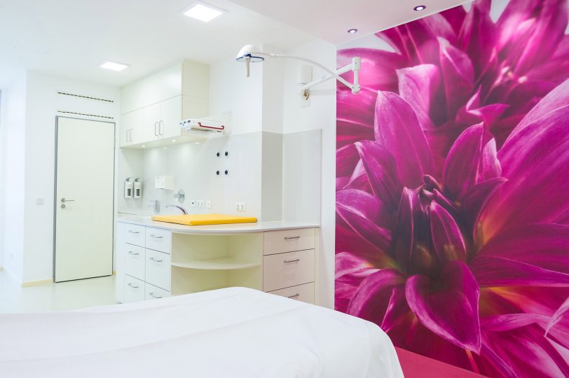 Geburtshilfe im St, Anna Hospital.