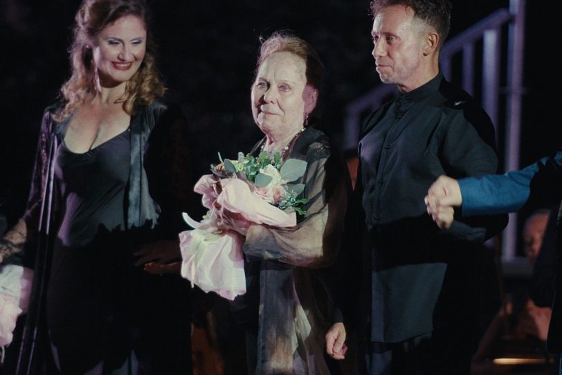 Die Opernlegende Renata Scotto (Mitte) verstarb nach Abschluss der Dreharbeiten.