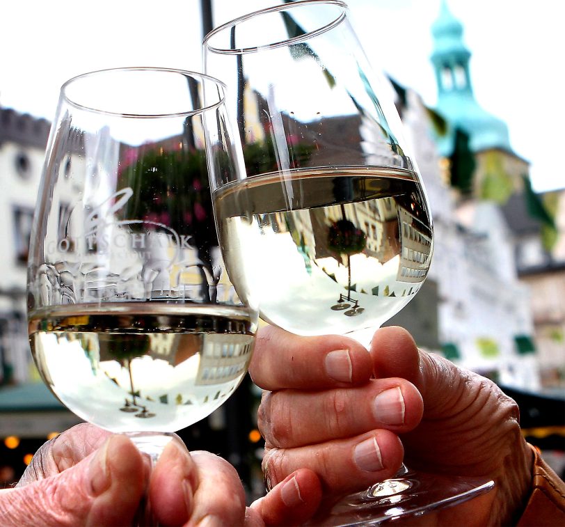 Neben den Weinen gibt es auch Rum, Gin und Cognac.