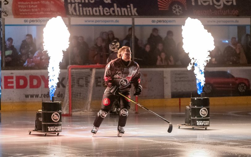 Carl Zimmermann verstärkt als Stürmer den Herner EV.