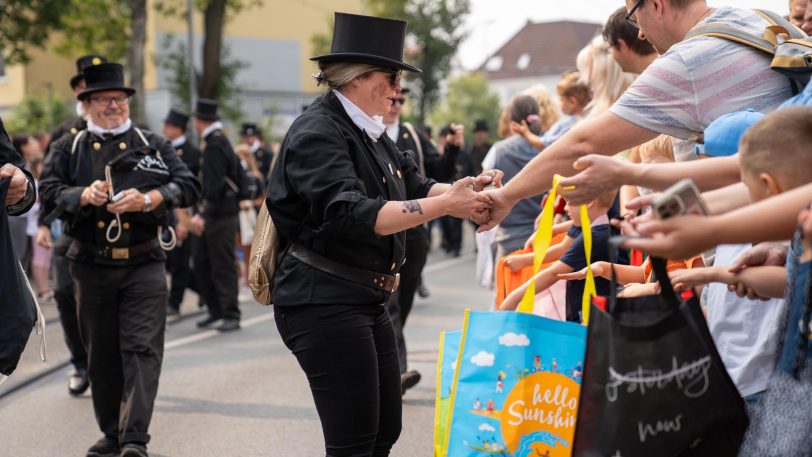 Festumzug zur 540. Cranger Kirmes