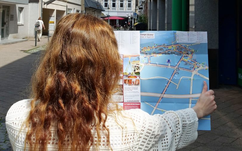 Der Crange-Plan liefert auch 2025 alle Infos über die Standorte der Fahrgeschäfte, Biergärten und mehr.