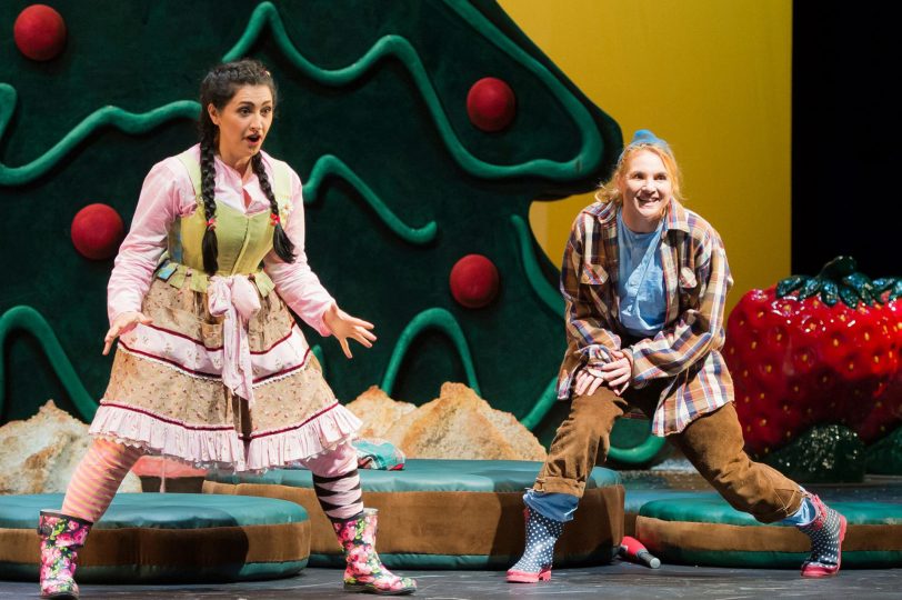 Engelbert Humperdincks Opernklassiker „Hänsel und Gretel“ kehrt mit fünf Vorstellungen in der Vorweihnachtszeit ans Essener Aalto Musiktheater zurück.