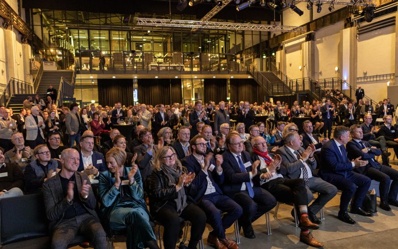 Volles Haus beim IHK-Wirtschaftsempfang in Hattingen am Freitag (12.1.2024): 600 Gäste folgten der Einladung in die Henrichshütte.