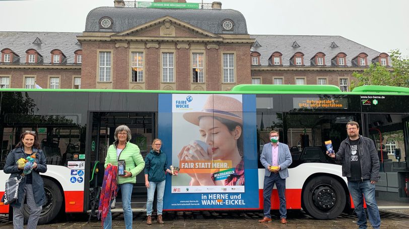 Vorstellung der Fairen Woche 2020: (v.li.) Andrea Prislan (Emschertalmuseum), Christa Winger (Weltladen Esperanza), Carla Wittenberg (EWZ), Dirk Rogalla (HCR) und Markus Heißler (EWZ und Koordinator Faire Woche).