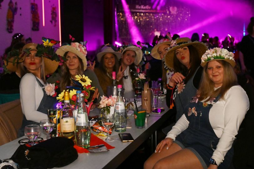 Partystimmung beim Damenabend der HeKaGe