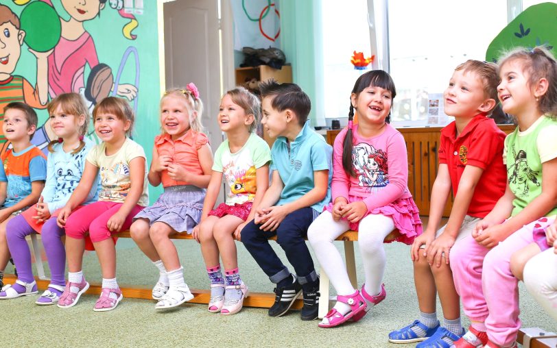 Beim Ferienprogramm Spielstadt können Kinder lernen wie eine Stadt und die Demokratie funktioniert.