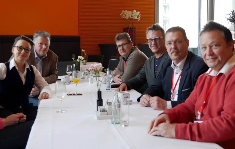 v.l. Michelle Müntefering, Carsten Bielefeld, Joachim Wirth, Roman Sokolowsky, Dieter Peters, Friedrich Banach.