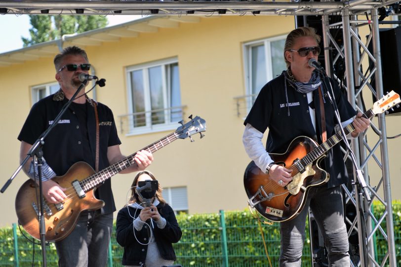 Los Gerlachos auf ihrer Altenheim-Tour für ihre Oma Melitta.