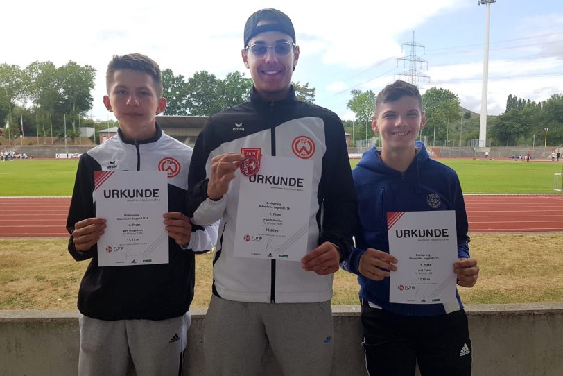 v.l. Ben Hagedorn, Paul Schwider, Joel Cetra im Juli 2019 bei den Leichtathletik-Westfalenmeisterschaften in Wattenscheid.