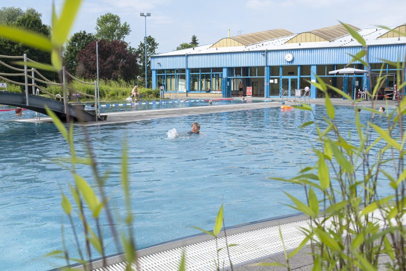 Die Freibad Saison beginnt wieder: Für den Südpool soll es Mitte Mai losgehen.