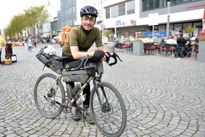 Andree Sadilek, Chef und Gründer von lialo, beim Stopp in der Herner Innenstadt.