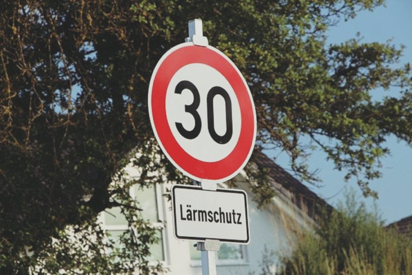 Tempo 30 für alle - auf der Wiedehopfstraße.