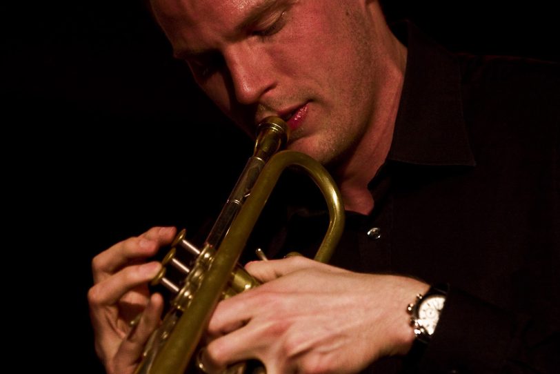 Trompeter John Dennis Renken.