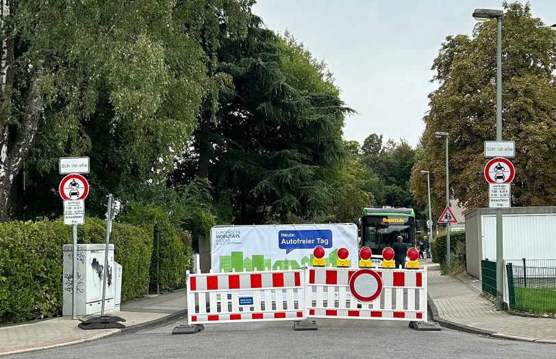Alles abgesperrt, denn heute haben die Kinder ihren Mobiliätstag.