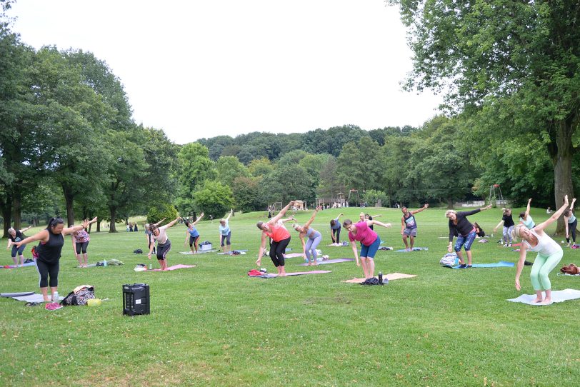 Yoga, Zumba oder Bodystyling: Sommerangebot 2024 des BTC im Gysenberg.