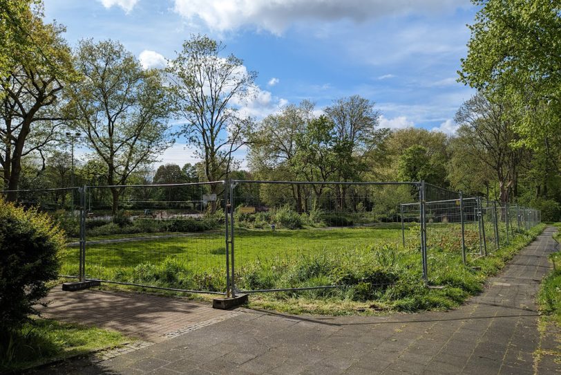 Baugrundstück der geplanten Kita in Röhlinghausen – Ecke Barbarastraße / Am alten Hof.