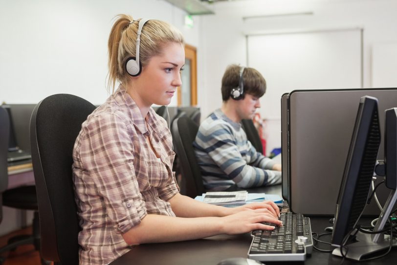 Für viele Studierende aus Herne sind die Semesterferien ein willkommener Anlass, um durch Jobben Geld zu verdienen.