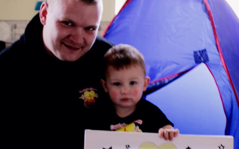 Der Verein Engel ohne Grenzen stellt sich vor - er unterstützt bedürftige Kinder und Familien.