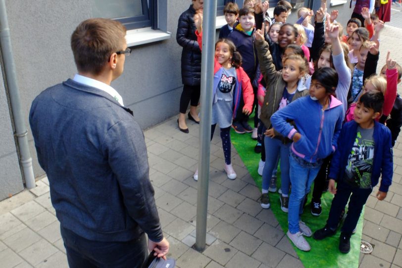 Schulanfangsaktion rund um die Grundschule Kunterbunt