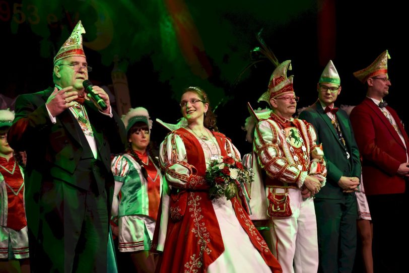 Die Prunksitzung 2016 der HeKaGe im Kulturzentrum.