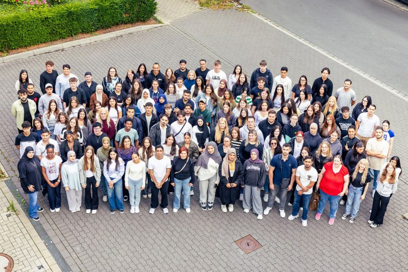 175 Auszubildende der St. Elisabeth Gruppe starteten am 01. August 2025 in die Ausbildung zur Pflegefachkraft.