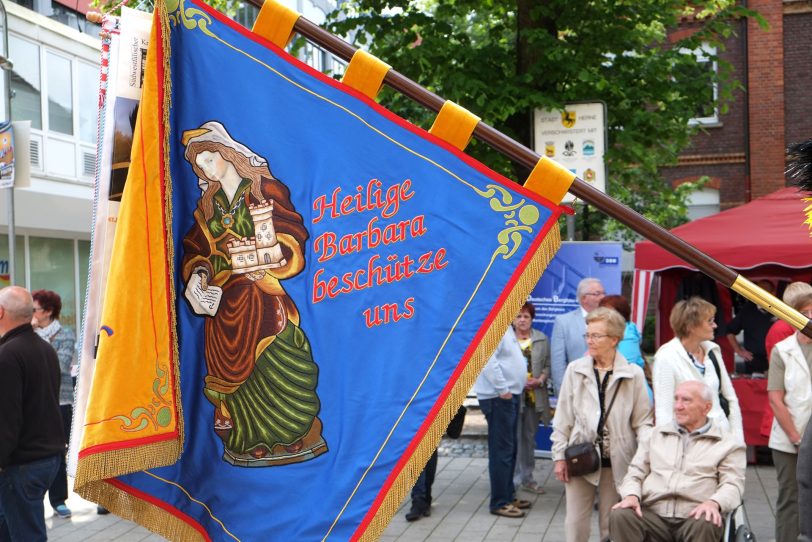 Bergparade des Landesverband der Berg- und Knappenvereine durch die Wanner Innenstadt.