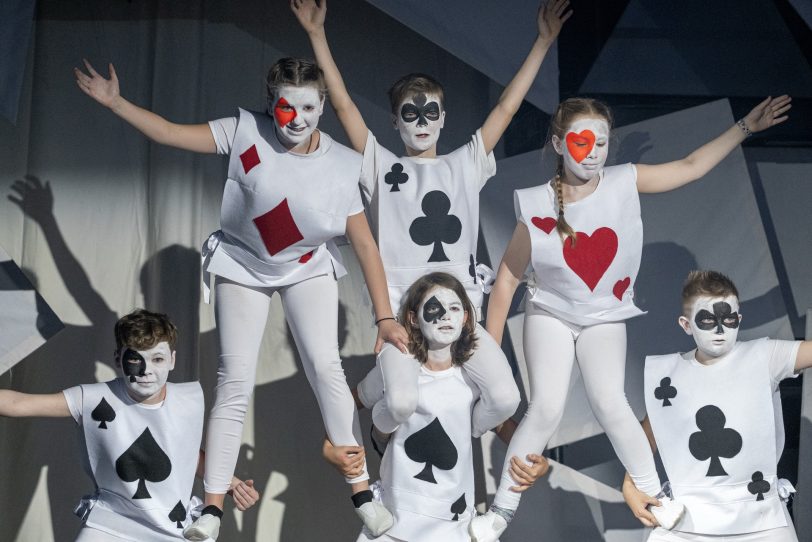 „Kuriosum“: Öffentliche Generalprobe beim Familiencircus Schnick-Schnack in Herne (NW), am Sonntag (16.06.2019).