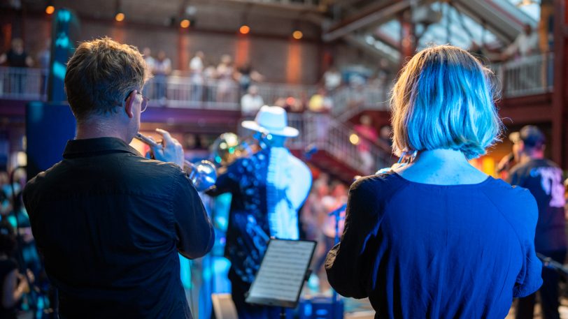 Die Cubanische Nacht am Samstag (27.7.2024) in den Flottmann-Hallen - kurzfristig gab es einen Umzug vom Schloss Strünkede.