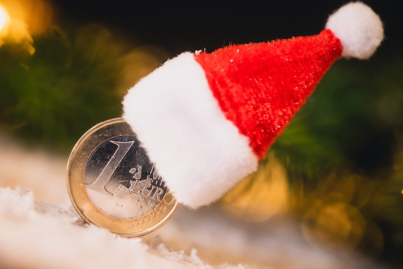 Die NGG rät Beschäftigten zum Weihnachtsgeld-Check.