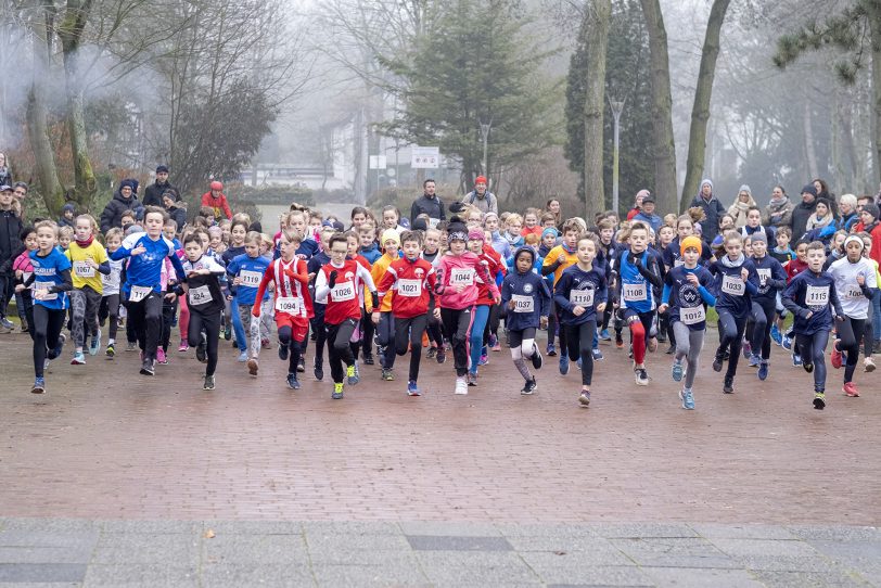 Der 42. Herner Silvesterlauf im Revierpark Gysenberg in Herne (NW), am Dienstag (31.12.2019).