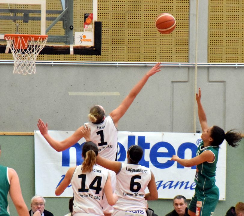 Herner TC - Keltern 83:62.
