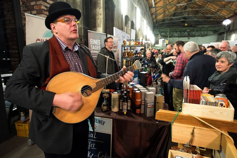 Spielmann Michel auf der Messe Whisky'n'more in Bochum.