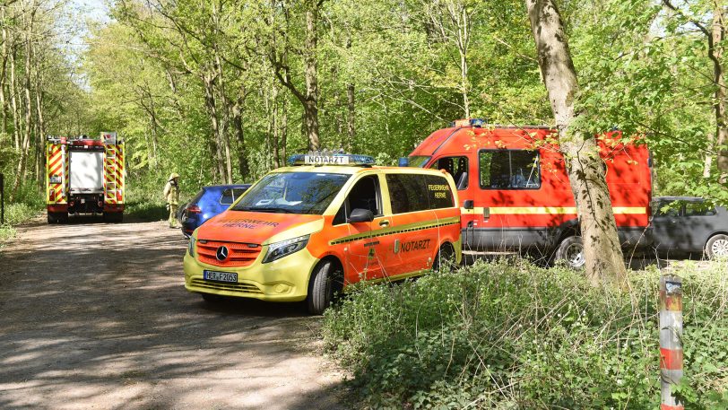 Feuerwehr und Rettungsdienst Einsatz im Einsatz (Symbolfoto).