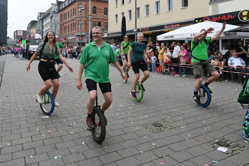 Festumzug der 540. Cranger Kirmes 2024