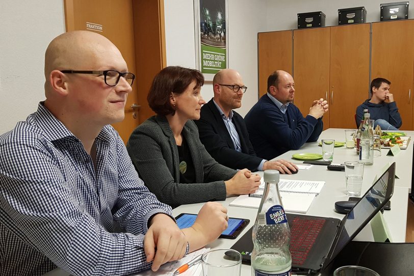 vl. Stefan Kuczera, Claudia Krischer, Börje Wichert, Holger Stoye und Dr. Steven Engler.