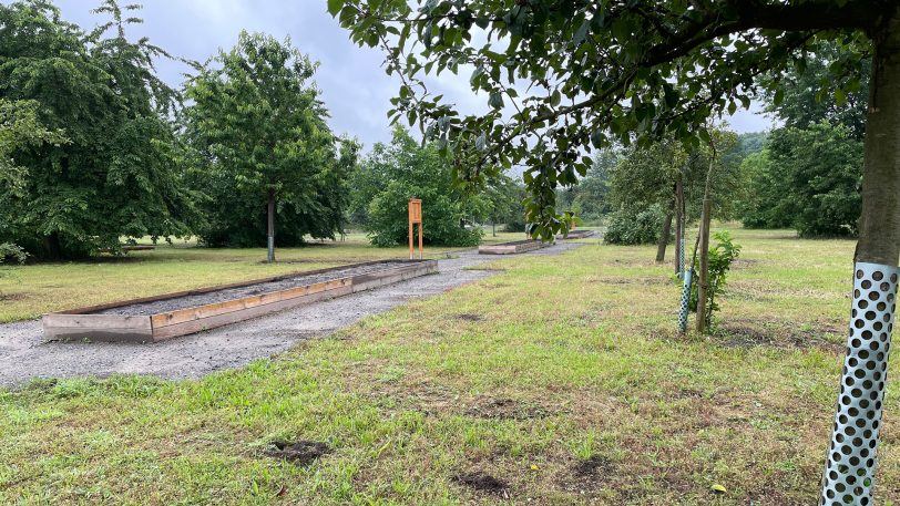 Streuobstwiese Holper Heide neu gestaltet.